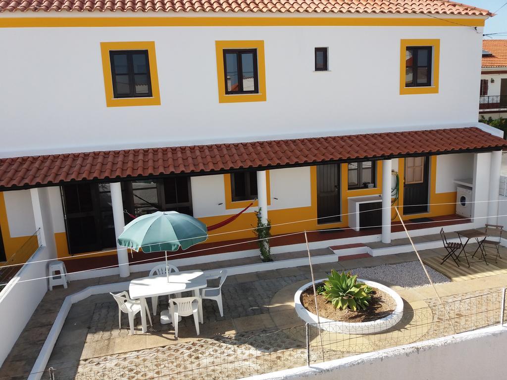 Villa Alojamentos Vitinho 2 - Vila Nova Milfontes Vila Nova de Milfontes Exterior foto